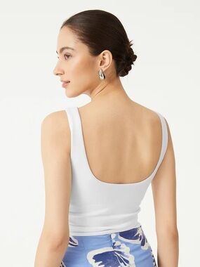 NWT OGL ELASTIC OPEN BACK BRA TANK IN WHITE